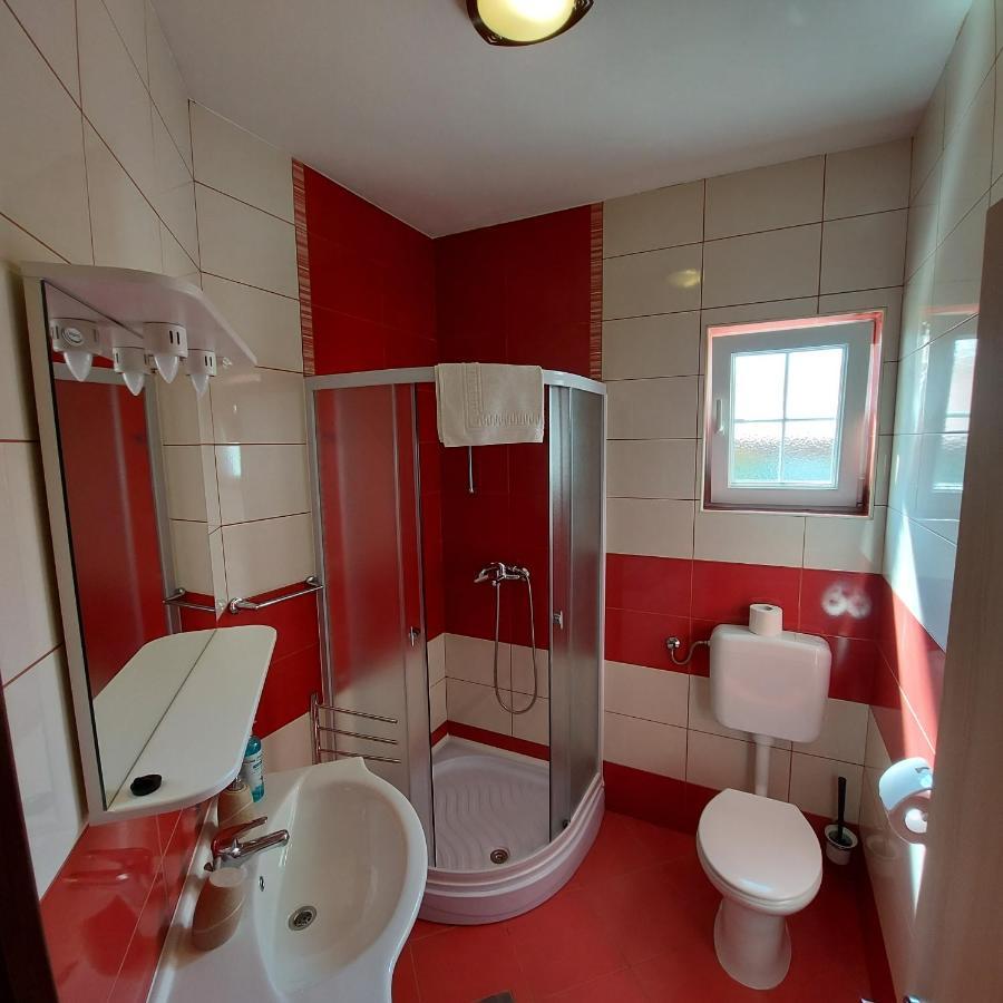 Apartments Batistic 수페타르스카 드라가 외부 사진